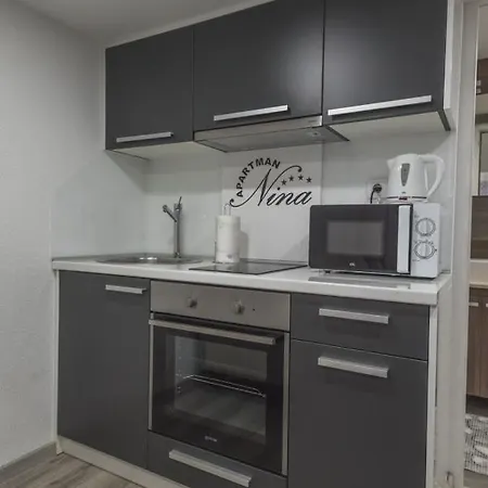 Apartment Nina *
